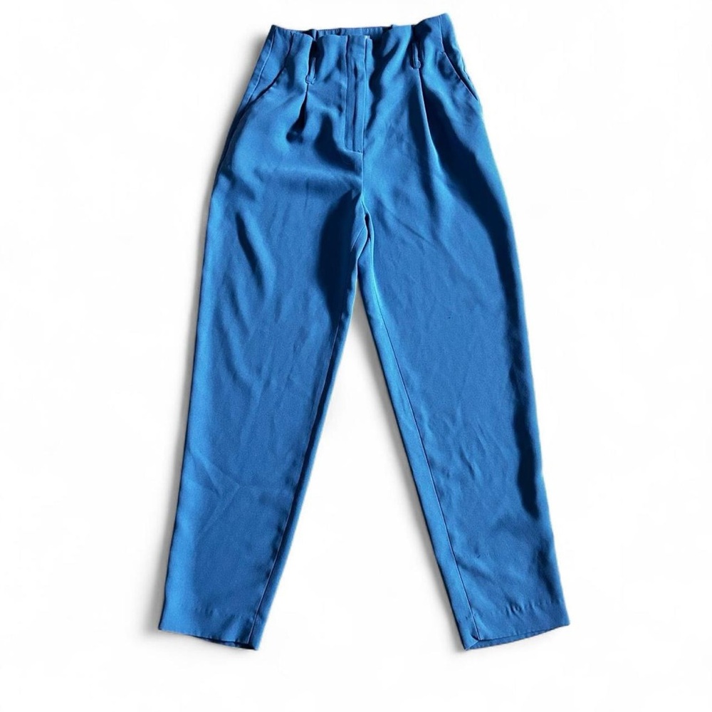 H&M woman’s light blue elegant business casual ultra high-waisted trousers Sz 2